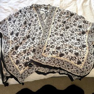Vince Camuto Kimono